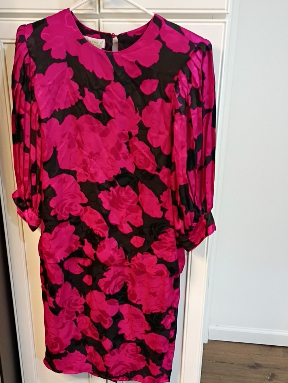 Vintage Flora Kung Silk Dress Size 4